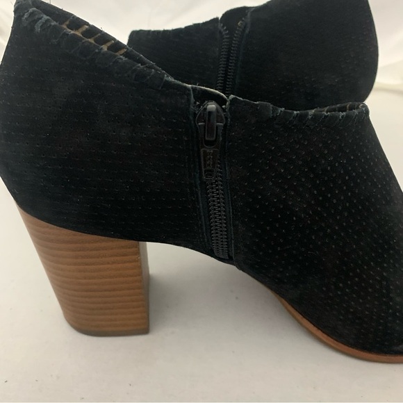 Jack Rogers Black Peep Toe Heeled Suede Side Zip Booties - Picture 9 of 14